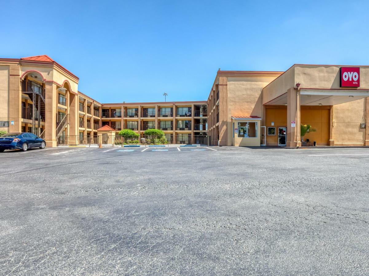 Oyo Hotel Decatur I-20 East & Wesley Club Dr Eksteriør billede